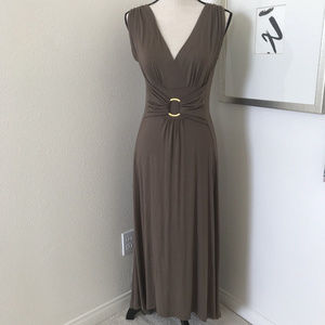 🌹🌹Casual Goddess Maxi Dress size S Liz Lange